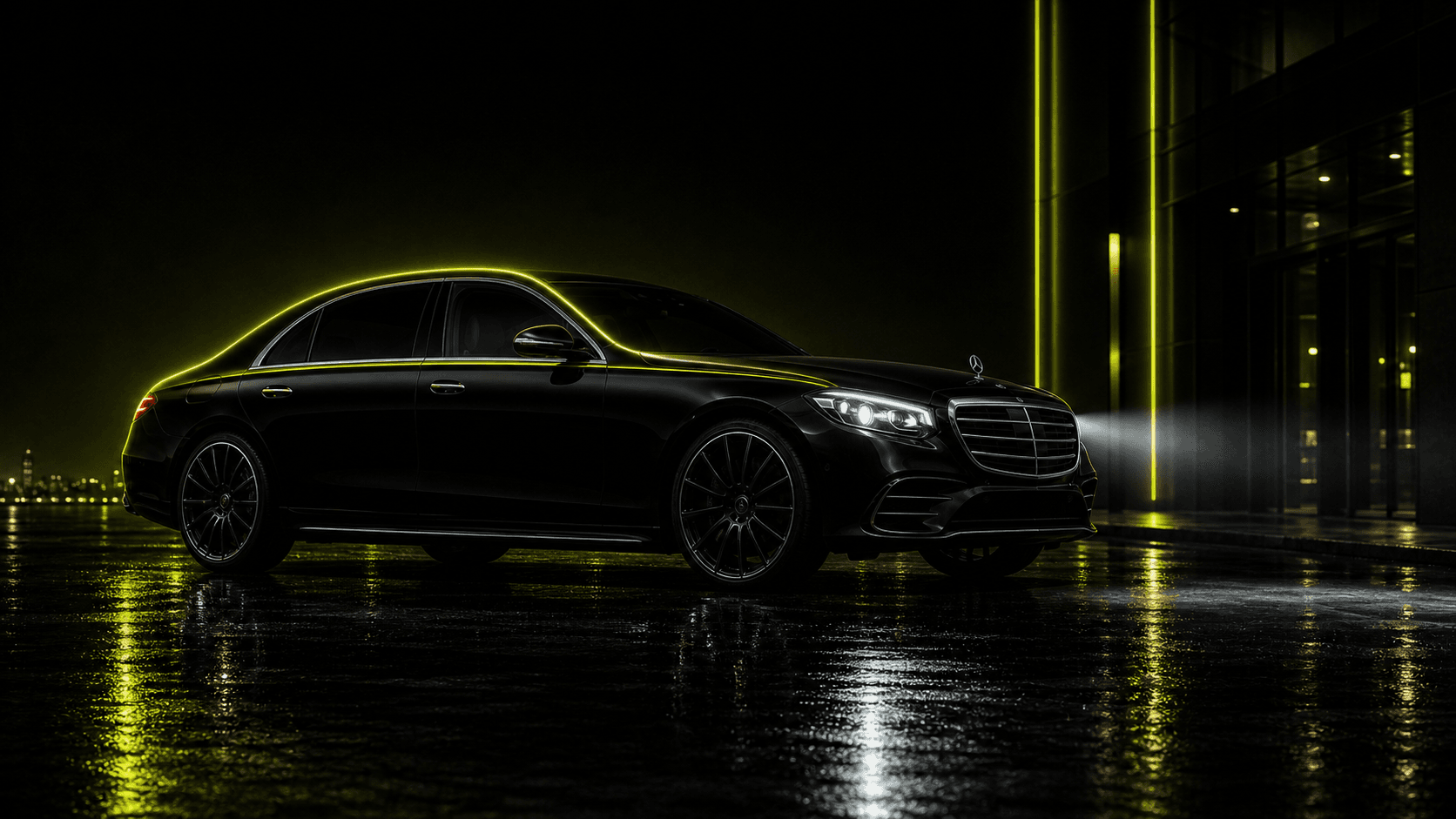 Berline noire Driverise en ambiance branding premium